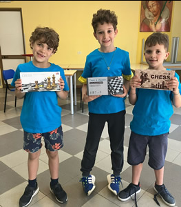 Under 8 premiati